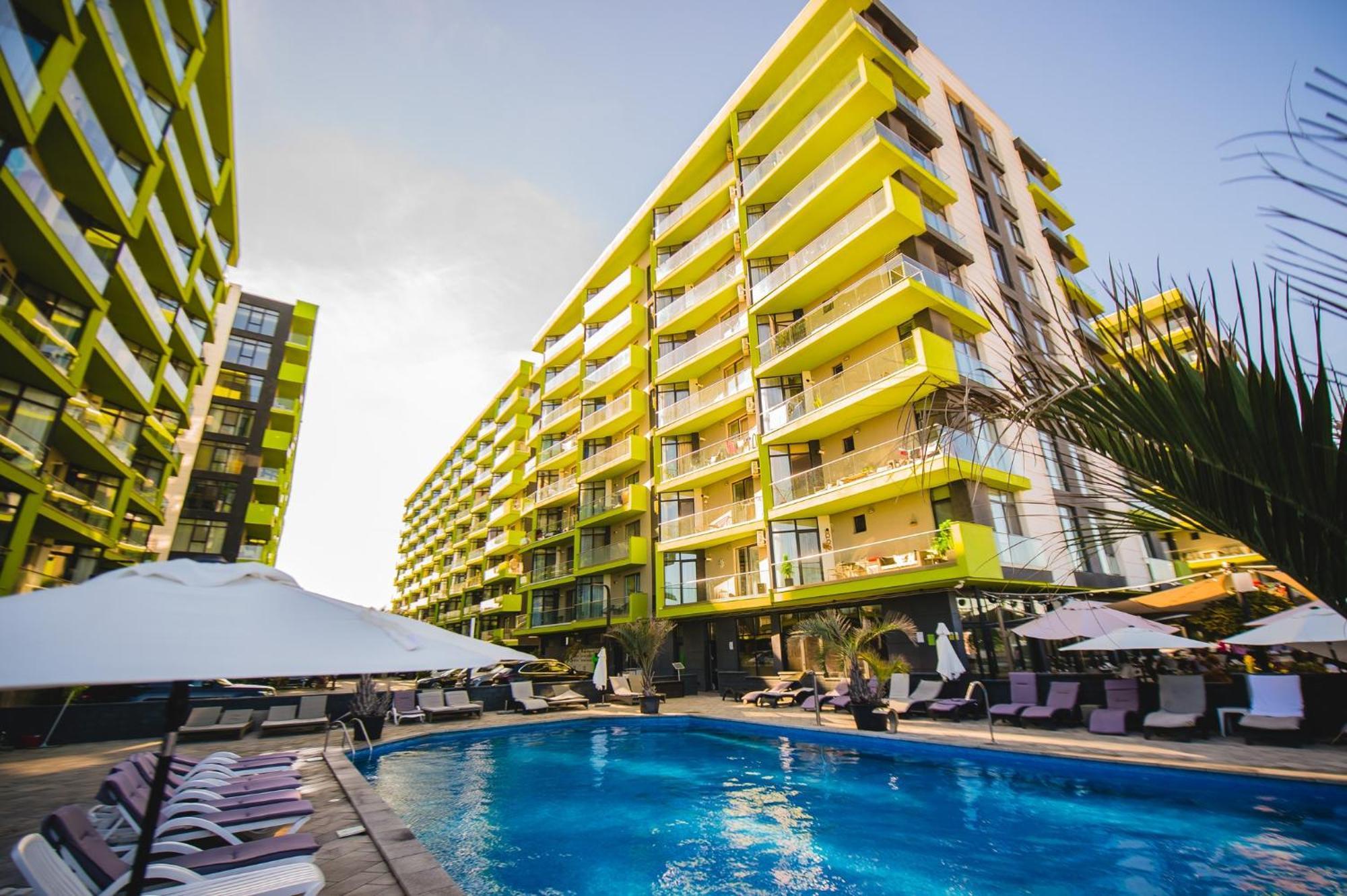 Purple Onyx - Pool & Spa Beach Resort 那沃达利 外观 照片