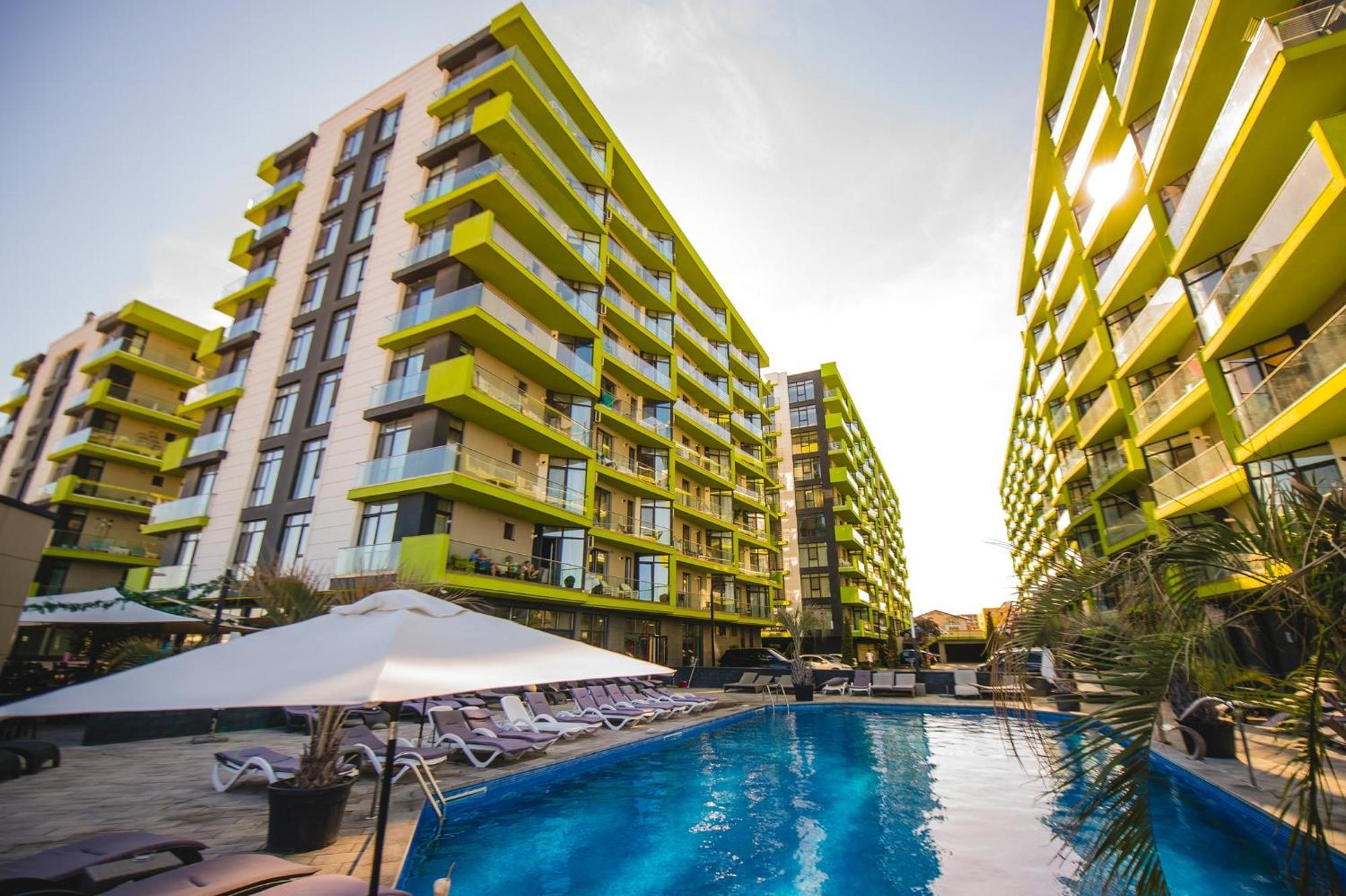 Purple Onyx - Pool & Spa Beach Resort 那沃达利 外观 照片