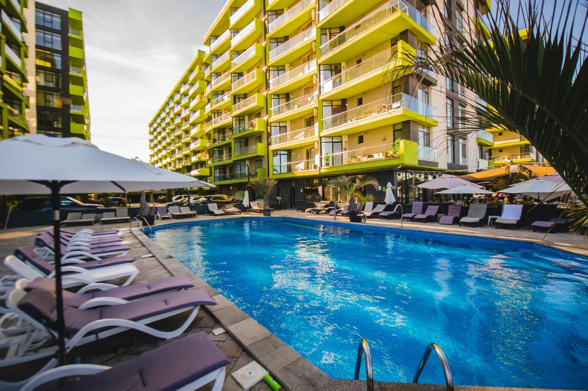 Purple Onyx - Pool & Spa Beach Resort 那沃达利 外观 照片